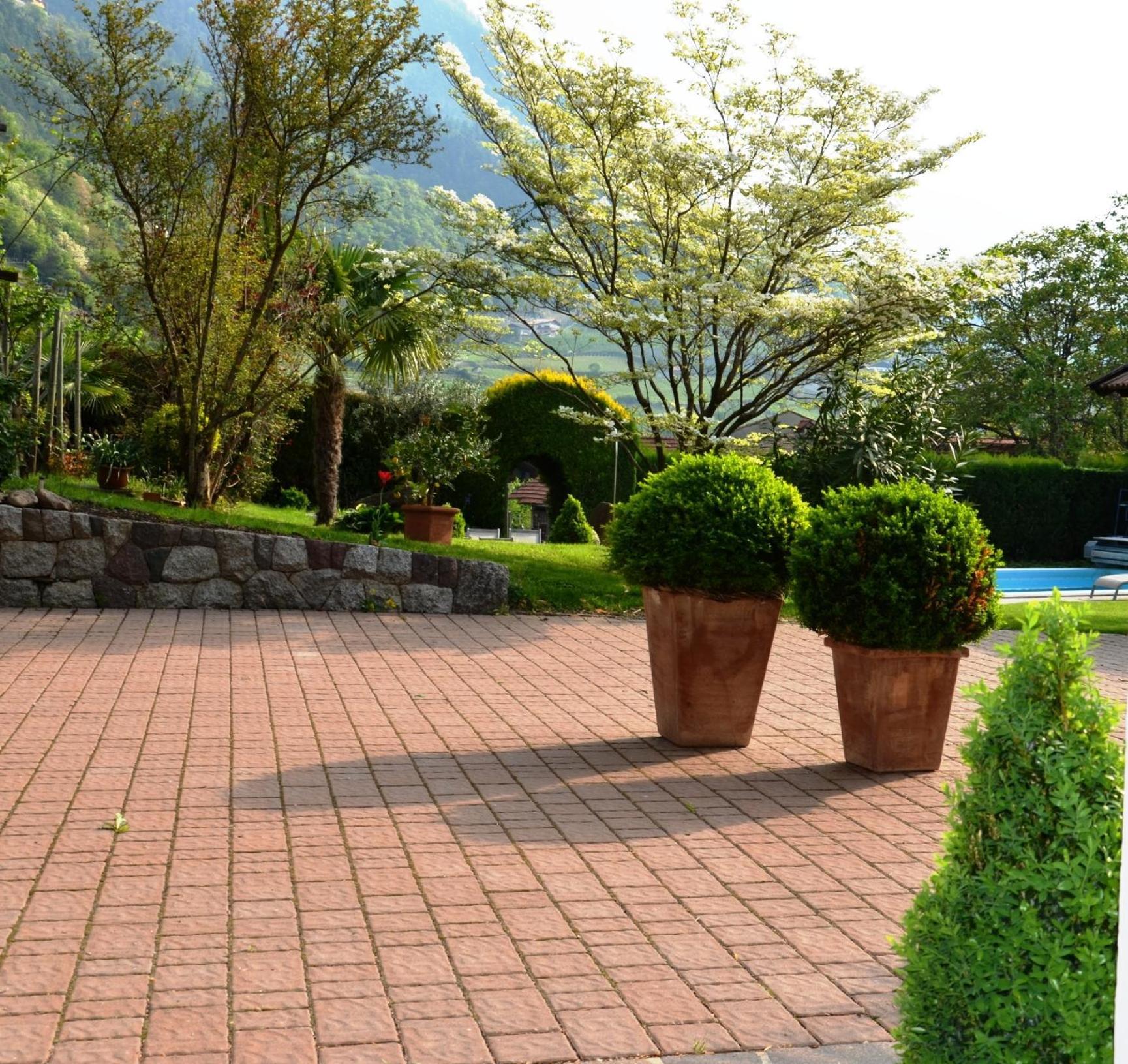 Obermaratscher Apartments Residence Lagundo Exterior photo